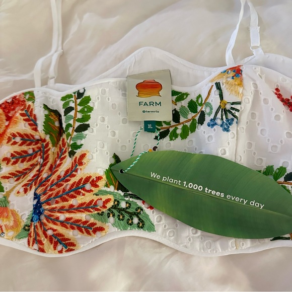 FARM Rio Delicate Garden Crop Top - Picture 9 of 9